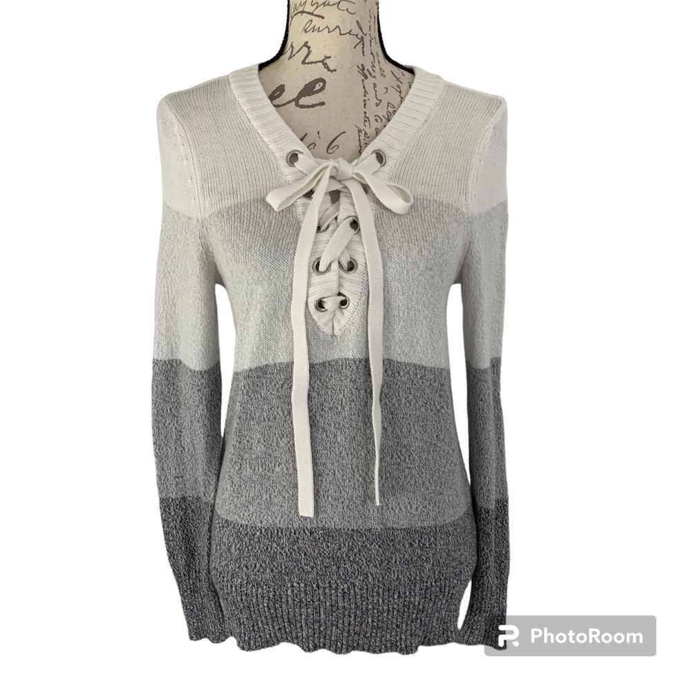 Soho Jeans New York & Company Lace-Up Front Colorblock Sweater Gray White S